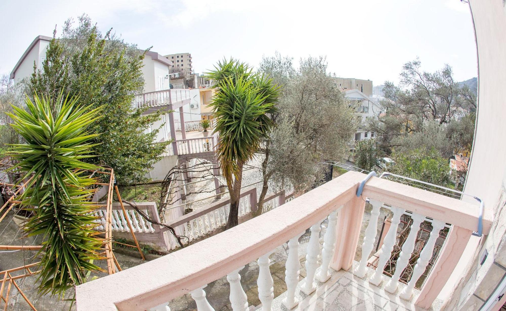 Guest House Almond Bečići Rom bilde